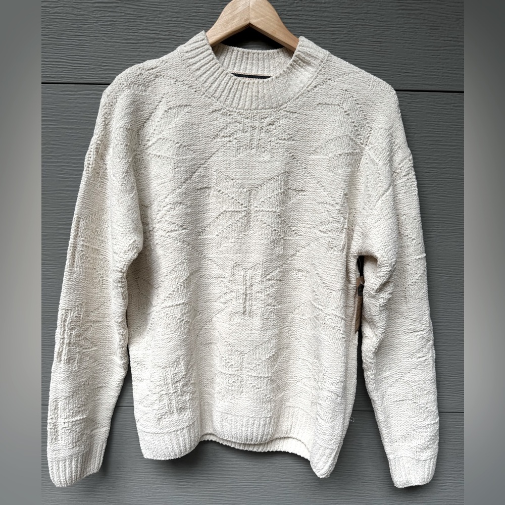 Weatherproof Vintage woman’s metallic sparkle shimmer cream knit sweater M/M